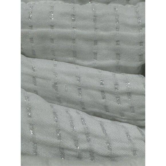 Koolaburra by Ugg twin size Jane white silver comforter set blanket bedding nwt - Picture 5 of 7